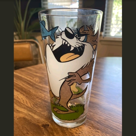 Warner Bros. Other - VGT 1976 Pepsi Porky Pig - Taz Looney Tunes Glass